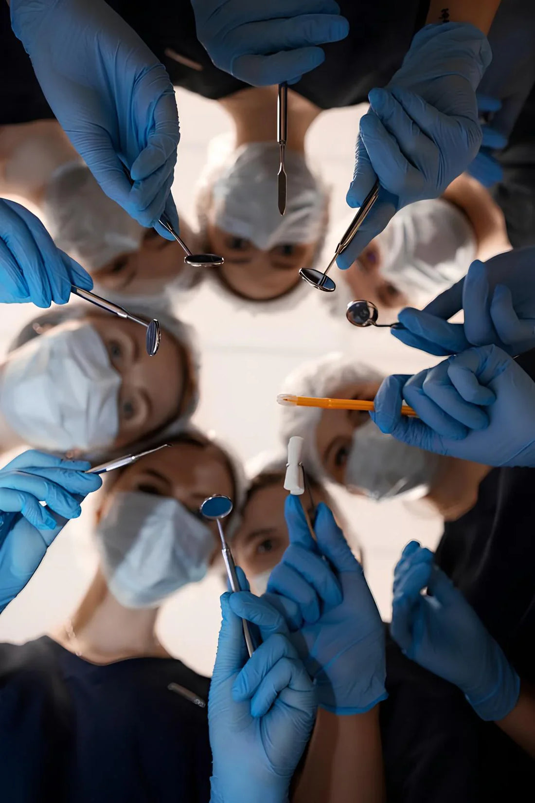 7 reasons why clinics choose LumoraDent