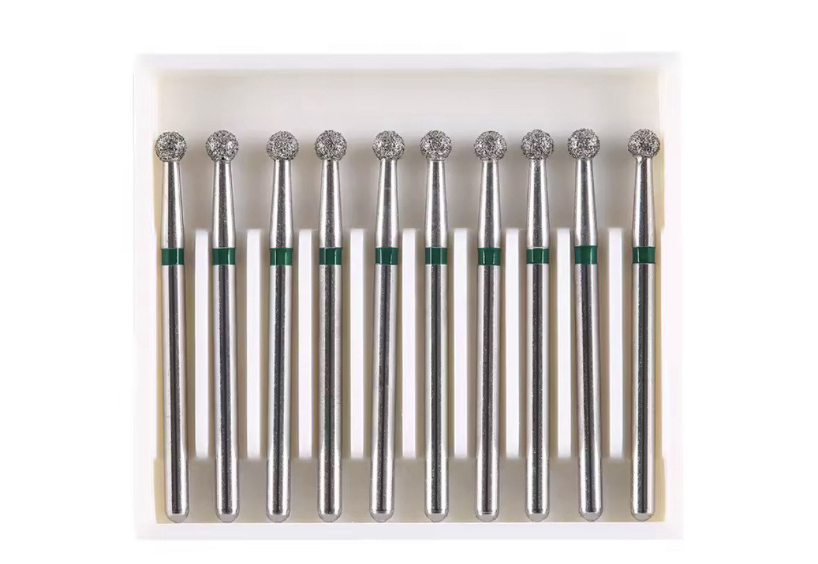 Diamond ball cutters